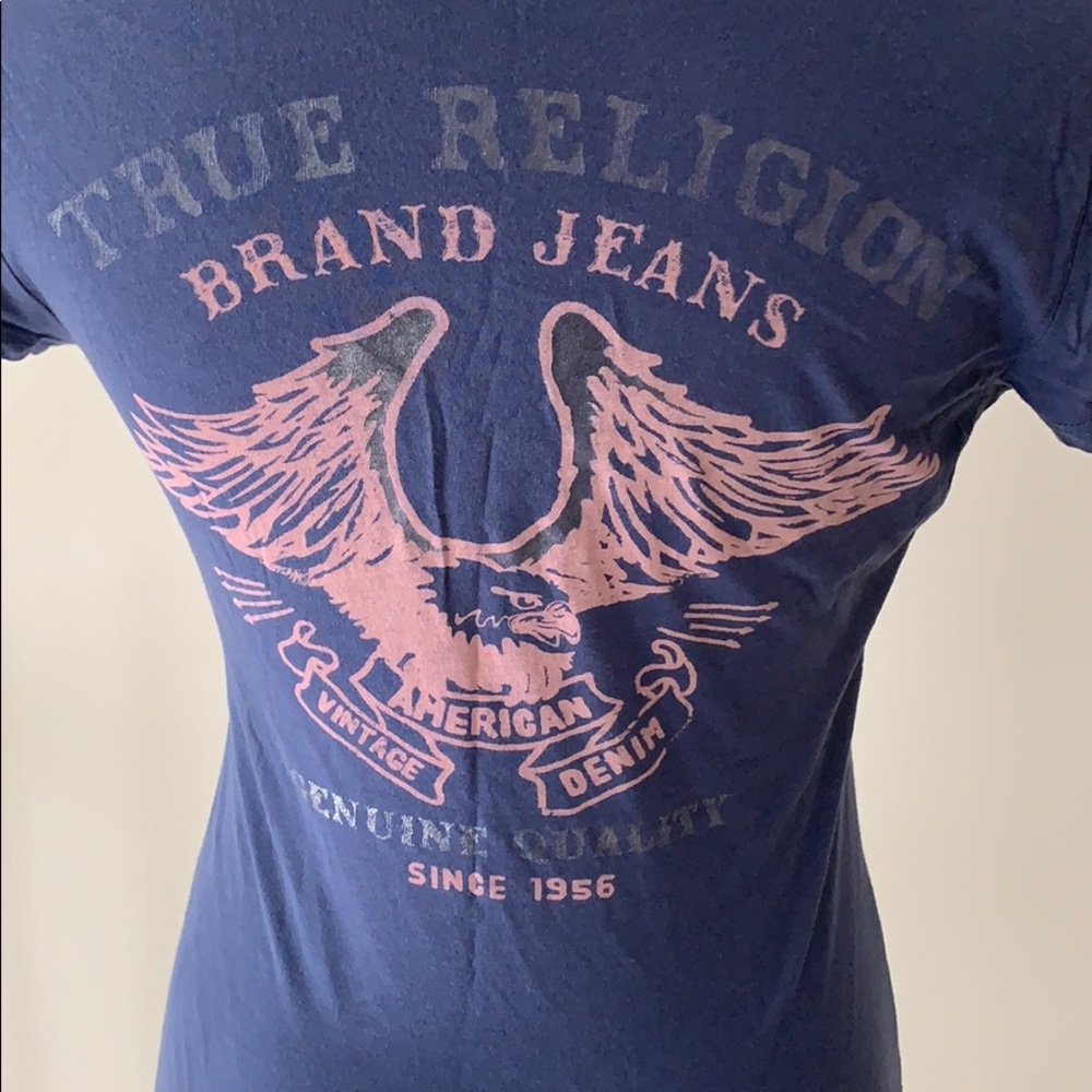 True Religion Women’s tee T-shirt blue and pink